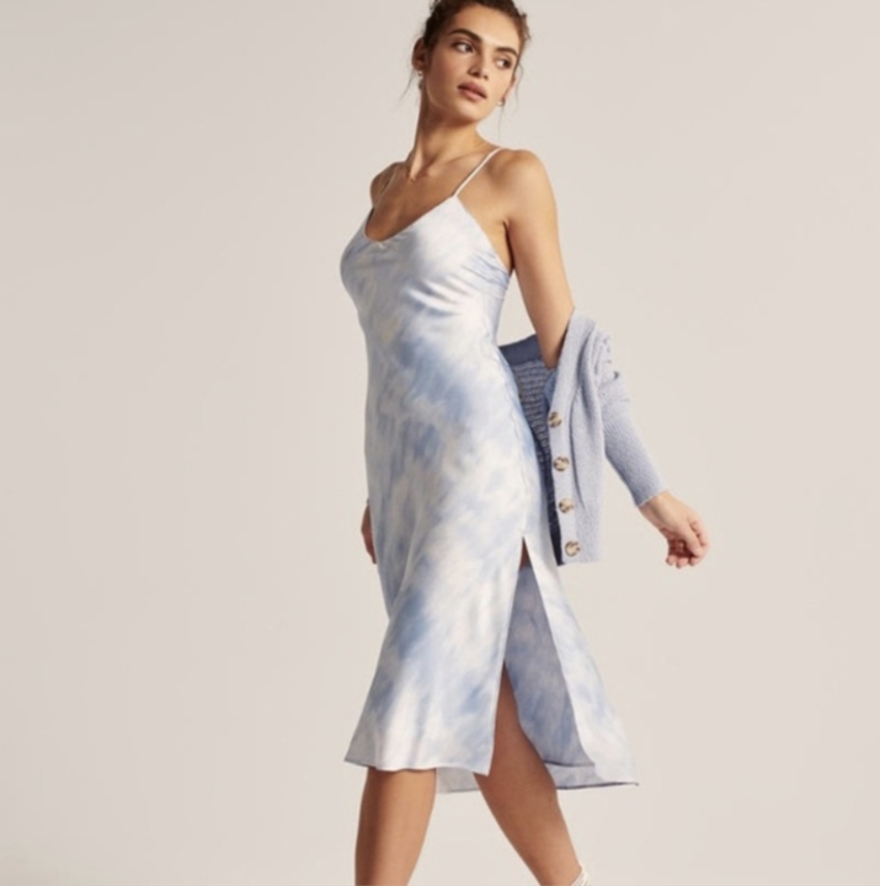 Abercrombie & Fitch Blue Tie-Dye Midi Dress